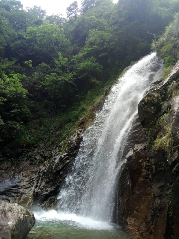 李炳军会见世界银行执行董事访问团